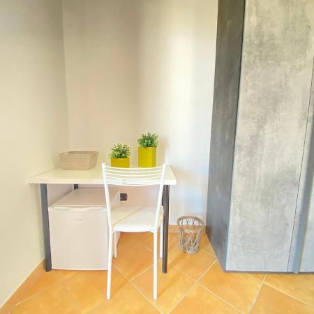 Maison Soleil Guest House กัลลีโปลี ภายนอก รูปภาพ