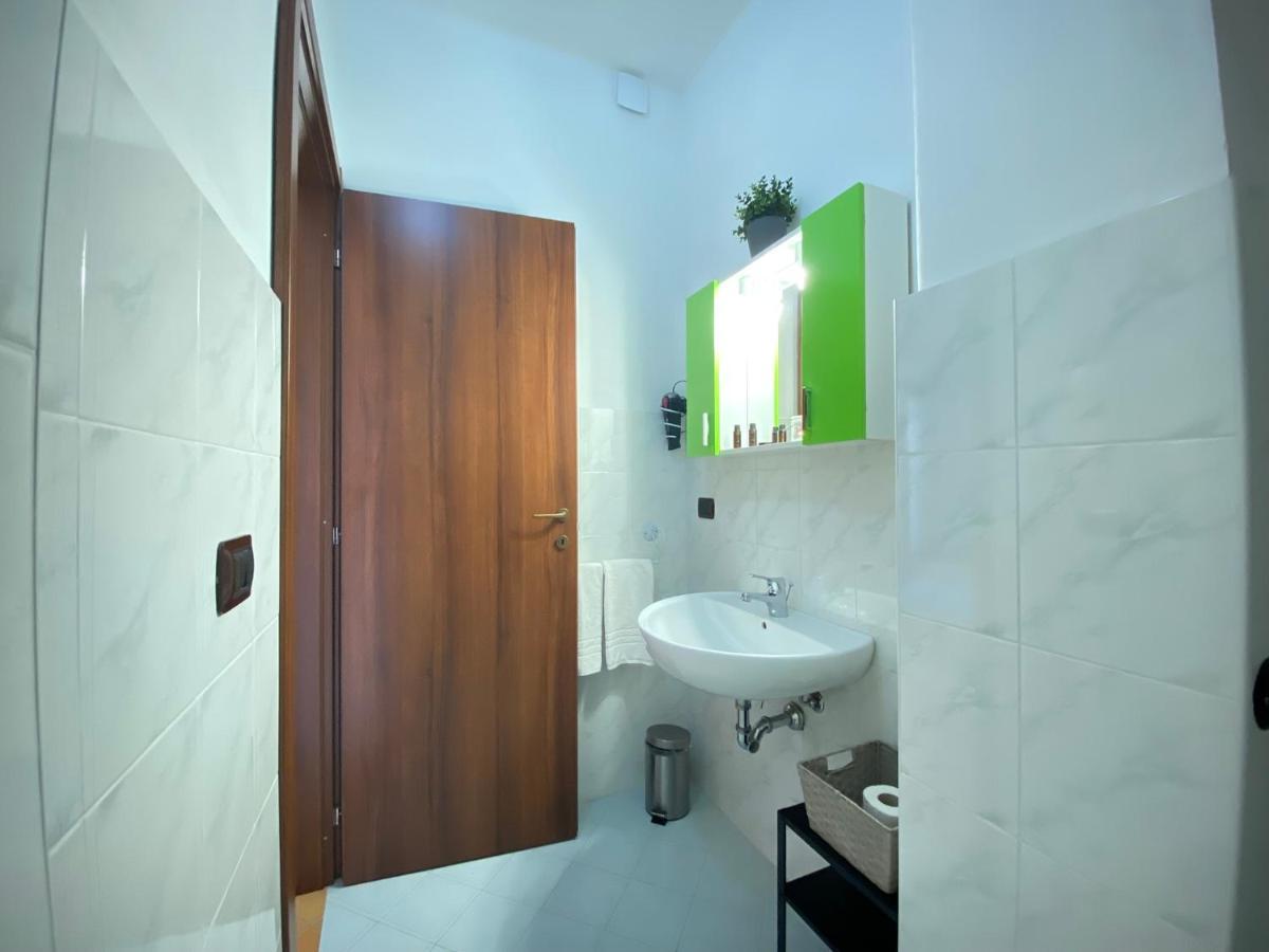 Maison Soleil Guest House กัลลีโปลี ภายนอก รูปภาพ