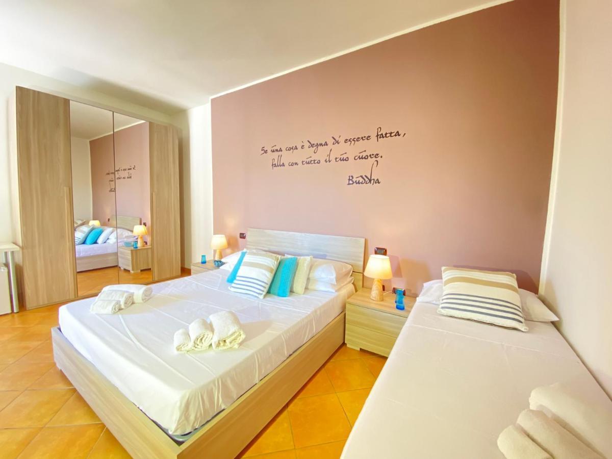 Maison Soleil Guest House กัลลีโปลี ภายนอก รูปภาพ