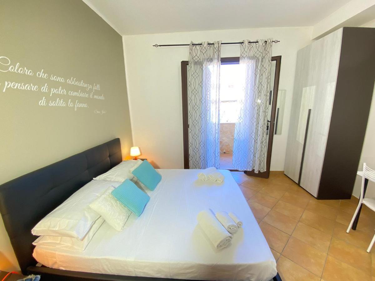 Maison Soleil Guest House กัลลีโปลี ภายนอก รูปภาพ