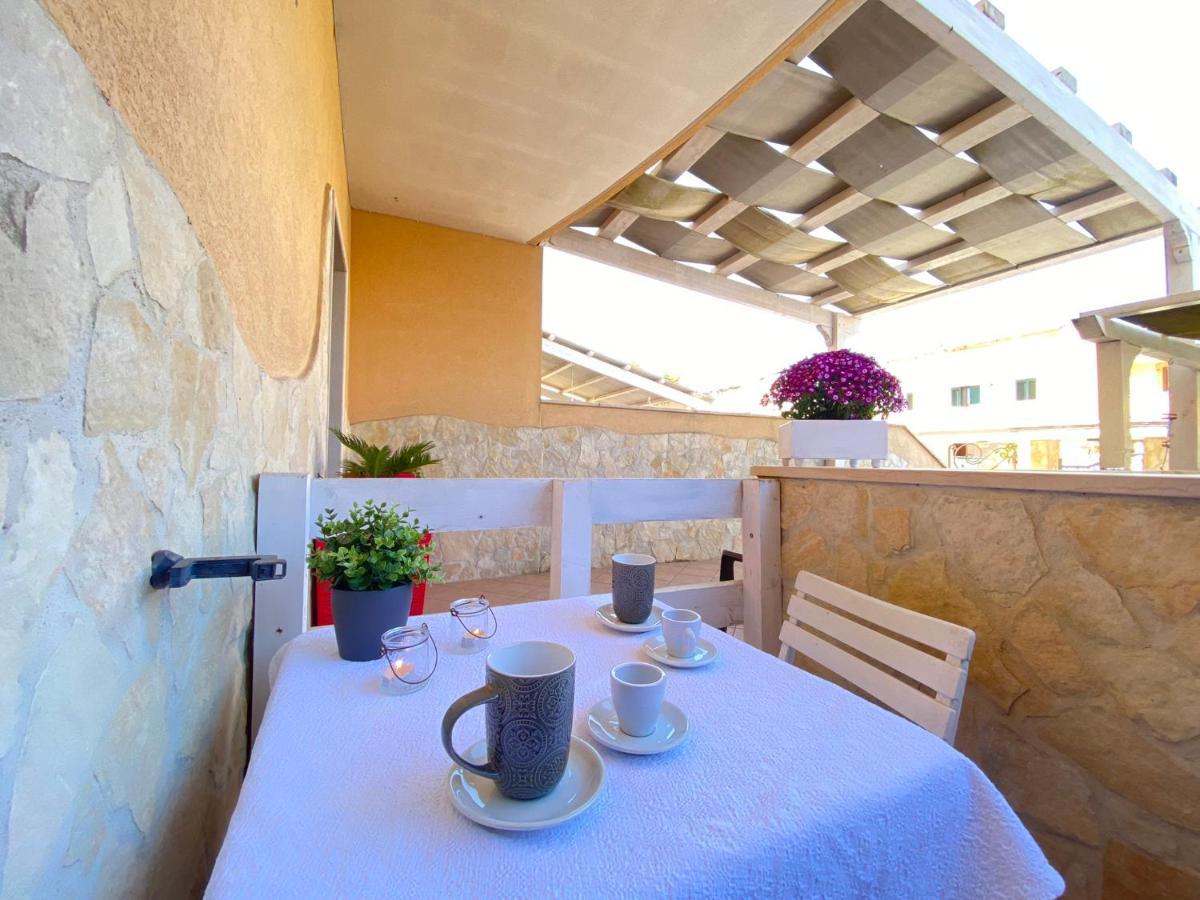 Maison Soleil Guest House กัลลีโปลี ภายนอก รูปภาพ