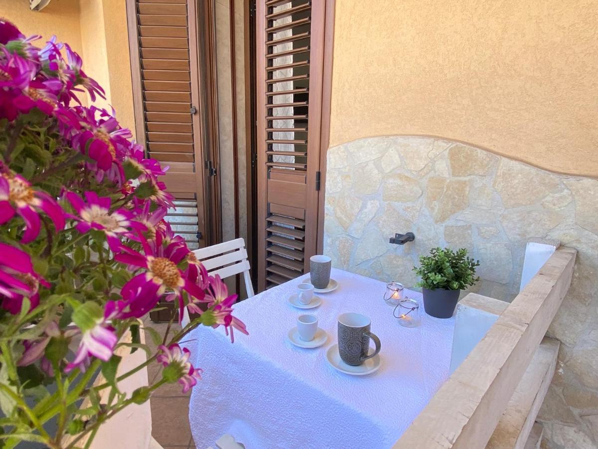 Maison Soleil Guest House กัลลีโปลี ภายนอก รูปภาพ