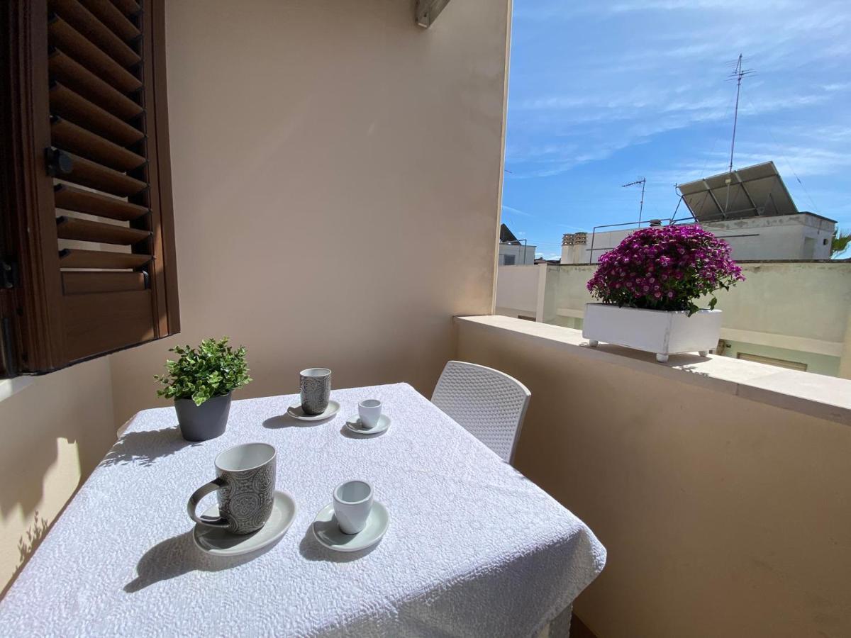 Maison Soleil Guest House กัลลีโปลี ภายนอก รูปภาพ