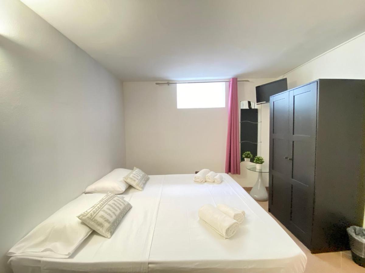 Maison Soleil Guest House กัลลีโปลี ภายนอก รูปภาพ