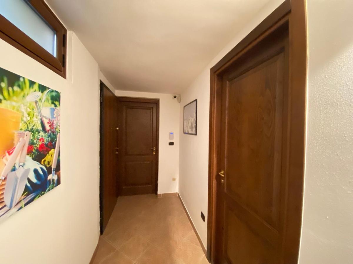 Maison Soleil Guest House กัลลีโปลี ภายนอก รูปภาพ